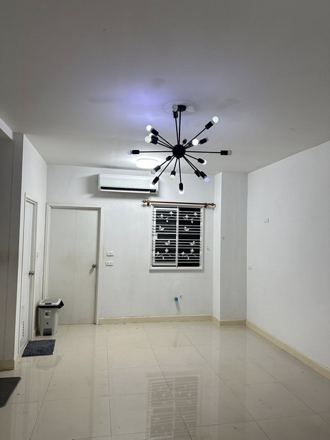 ประกาศฟรี! ซื้อ-ขาย-เช่า คอนโด บ้าน ทาวน์โฮม ที่ดิน และพื้นที่เชิงพาณิชย์ทั่วประเทศไทย ทุกทำเล ทุกงบประมาณ ไม่มีค่าใช้จ่าย ลงง่าย ขายไว เข้าถึงผู้ซื้อโดยตรง 4 515990pic3.jpg