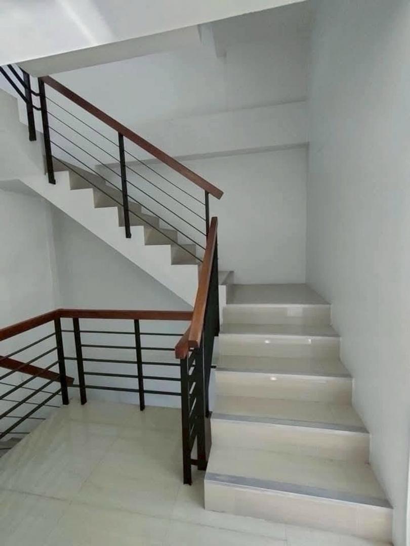 ประกาศฟรี! ซื้อ-ขาย-เช่า คอนโด บ้าน ทาวน์โฮม ที่ดิน และพื้นที่เชิงพาณิชย์ทั่วประเทศไทย ทุกทำเล ทุกงบประมาณ ไม่มีค่าใช้จ่าย ลงง่าย ขายไว เข้าถึงผู้ซื้อโดยตรง 4 516012pic3.jpg