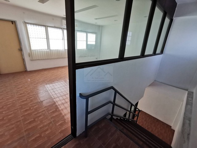 ประกาศฟรี! ซื้อ-ขาย-เช่า คอนโด บ้าน ทาวน์โฮม ที่ดิน และพื้นที่เชิงพาณิชย์ทั่วประเทศไทย ทุกทำเล ทุกงบประมาณ ไม่มีค่าใช้จ่าย ลงง่าย ขายไว เข้าถึงผู้ซื้อโดยตรง 4 514272pic3.jpg