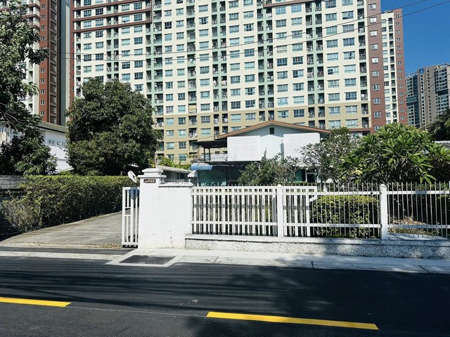 ประกาศฟรี! ซื้อ-ขาย-เช่า คอนโด บ้าน ทาวน์โฮม ที่ดิน และพื้นที่เชิงพาณิชย์ทั่วประเทศไทย ทุกทำเล ทุกงบประมาณ ไม่มีค่าใช้จ่าย ลงง่าย ขายไว เข้าถึงผู้ซื้อโดยตรง 3 514255pic2.jpg