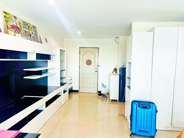 ประกาศฟรี! ซื้อ-ขาย-เช่า คอนโด บ้าน ทาวน์โฮม ที่ดิน และพื้นที่เชิงพาณิชย์ทั่วประเทศไทย ทุกทำเล ทุกงบประมาณ ไม่มีค่าใช้จ่าย ลงง่าย ขายไว เข้าถึงผู้ซื้อโดยตรง 2 255286pic1.jpg