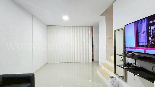 ประกาศฟรี! ซื้อ-ขาย-เช่า คอนโด บ้าน ทาวน์โฮม ที่ดิน และพื้นที่เชิงพาณิชย์ทั่วประเทศไทย ทุกทำเล ทุกงบประมาณ ไม่มีค่าใช้จ่าย ลงง่าย ขายไว เข้าถึงผู้ซื้อโดยตรง 3 238069pic2.jpg