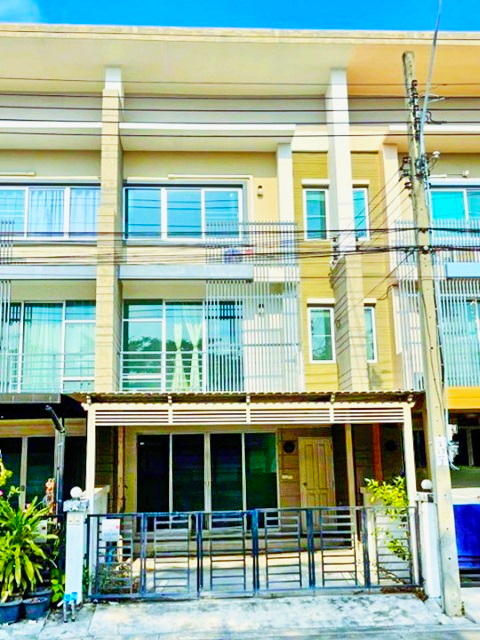 ประกาศฟรี! ซื้อ-ขาย-เช่า คอนโด บ้าน ทาวน์โฮม ที่ดิน และพื้นที่เชิงพาณิชย์ทั่วประเทศไทย ทุกทำเล ทุกงบประมาณ ไม่มีค่าใช้จ่าย ลงง่าย ขายไว เข้าถึงผู้ซื้อโดยตรง 3 316184pic2.jpg