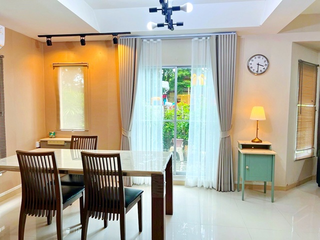 ประกาศฟรี! ซื้อ-ขาย-เช่า คอนโด บ้าน ทาวน์โฮม ที่ดิน และพื้นที่เชิงพาณิชย์ทั่วประเทศไทย ทุกทำเล ทุกงบประมาณ ไม่มีค่าใช้จ่าย ลงง่าย ขายไว เข้าถึงผู้ซื้อโดยตรง 4 316128pic3.jpg