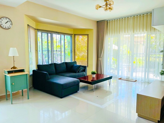 ประกาศฟรี! ซื้อ-ขาย-เช่า คอนโด บ้าน ทาวน์โฮม ที่ดิน และพื้นที่เชิงพาณิชย์ทั่วประเทศไทย ทุกทำเล ทุกงบประมาณ ไม่มีค่าใช้จ่าย ลงง่าย ขายไว เข้าถึงผู้ซื้อโดยตรง 4 316127pic3.jpg