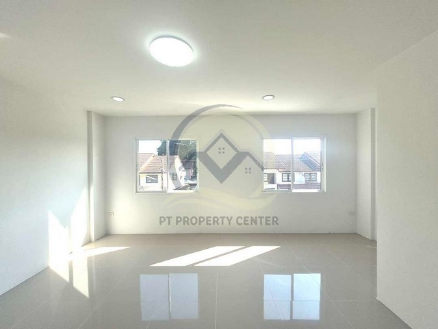 ประกาศฟรี! ซื้อ-ขาย-เช่า คอนโด บ้าน ทาวน์โฮม ที่ดิน และพื้นที่เชิงพาณิชย์ทั่วประเทศไทย ทุกทำเล ทุกงบประมาณ ไม่มีค่าใช้จ่าย ลงง่าย ขายไว เข้าถึงผู้ซื้อโดยตรง 5 316214pic4.jpg