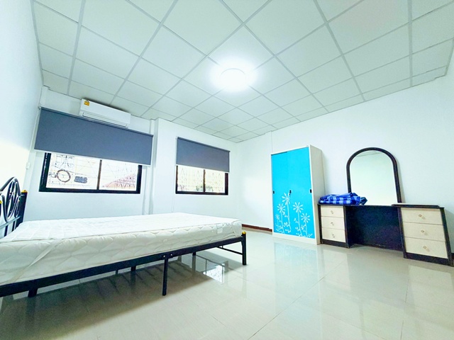 ประกาศฟรี! ซื้อ-ขาย-เช่า คอนโด บ้าน ทาวน์โฮม ที่ดิน และพื้นที่เชิงพาณิชย์ทั่วประเทศไทย ทุกทำเล ทุกงบประมาณ ไม่มีค่าใช้จ่าย ลงง่าย ขายไว เข้าถึงผู้ซื้อโดยตรง 3 316124pic2.jpg