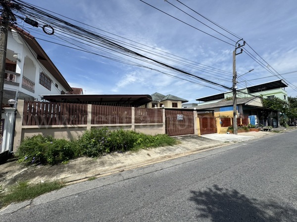 ประกาศฟรี! ซื้อ-ขาย-เช่า คอนโด บ้าน ทาวน์โฮม ที่ดิน และพื้นที่เชิงพาณิชย์ทั่วประเทศไทย ทุกทำเล ทุกงบประมาณ ไม่มีค่าใช้จ่าย ลงง่าย ขายไว เข้าถึงผู้ซื้อโดยตรง 3 289069pic2.jpg