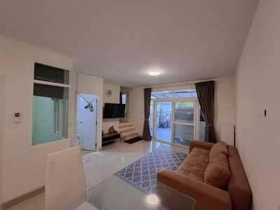 ประกาศฟรี! ซื้อ-ขาย-เช่า คอนโด บ้าน ทาวน์โฮม ที่ดิน และพื้นที่เชิงพาณิชย์ทั่วประเทศไทย ทุกทำเล ทุกงบประมาณ ไม่มีค่าใช้จ่าย ลงง่าย ขายไว เข้าถึงผู้ซื้อโดยตรง 3 515946pic2.jpg