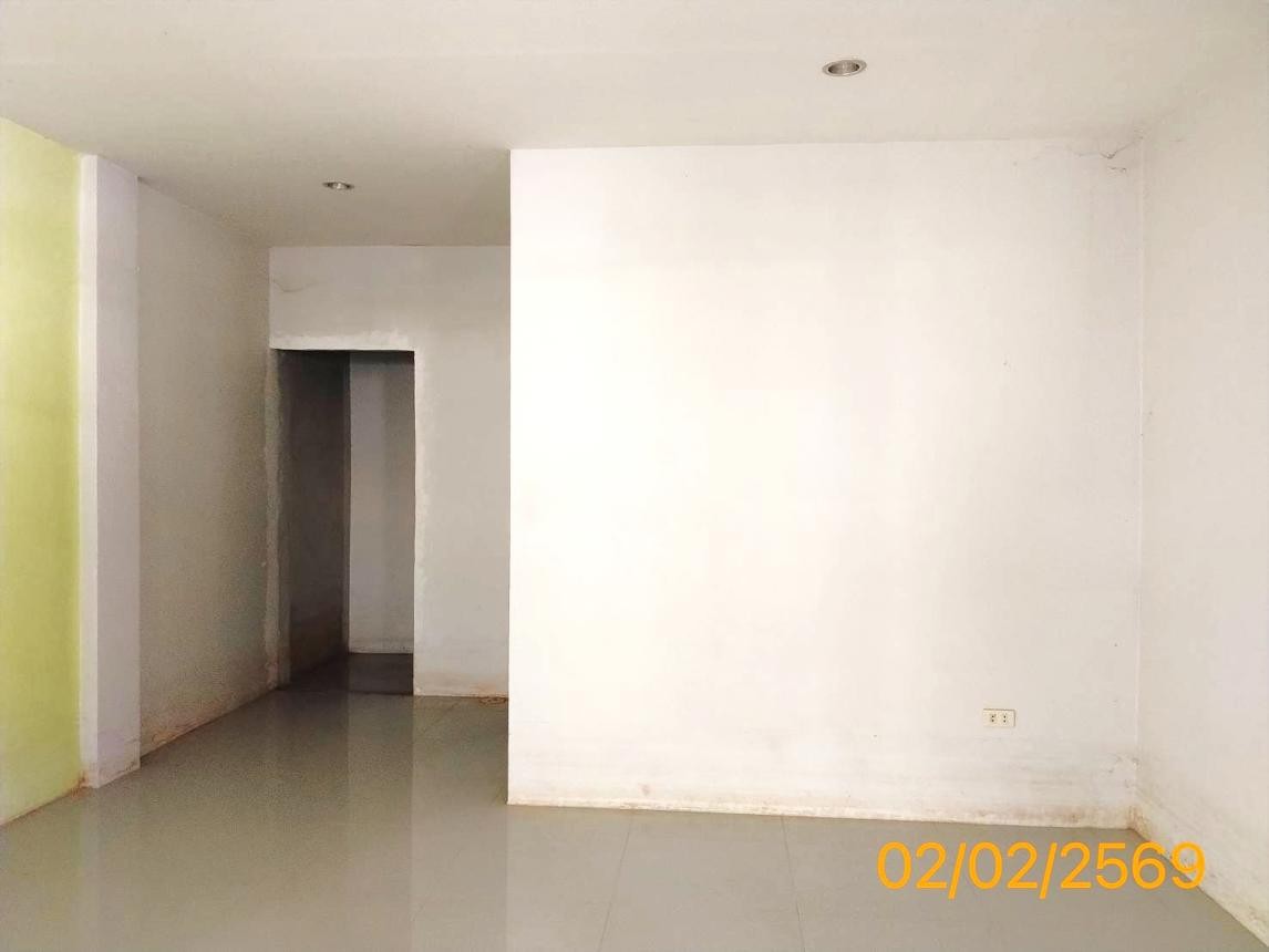 ประกาศฟรี! ซื้อ-ขาย-เช่า คอนโด บ้าน ทาวน์โฮม ที่ดิน และพื้นที่เชิงพาณิชย์ทั่วประเทศไทย ทุกทำเล ทุกงบประมาณ ไม่มีค่าใช้จ่าย ลงง่าย ขายไว เข้าถึงผู้ซื้อโดยตรง 5 254253pic4.jpg