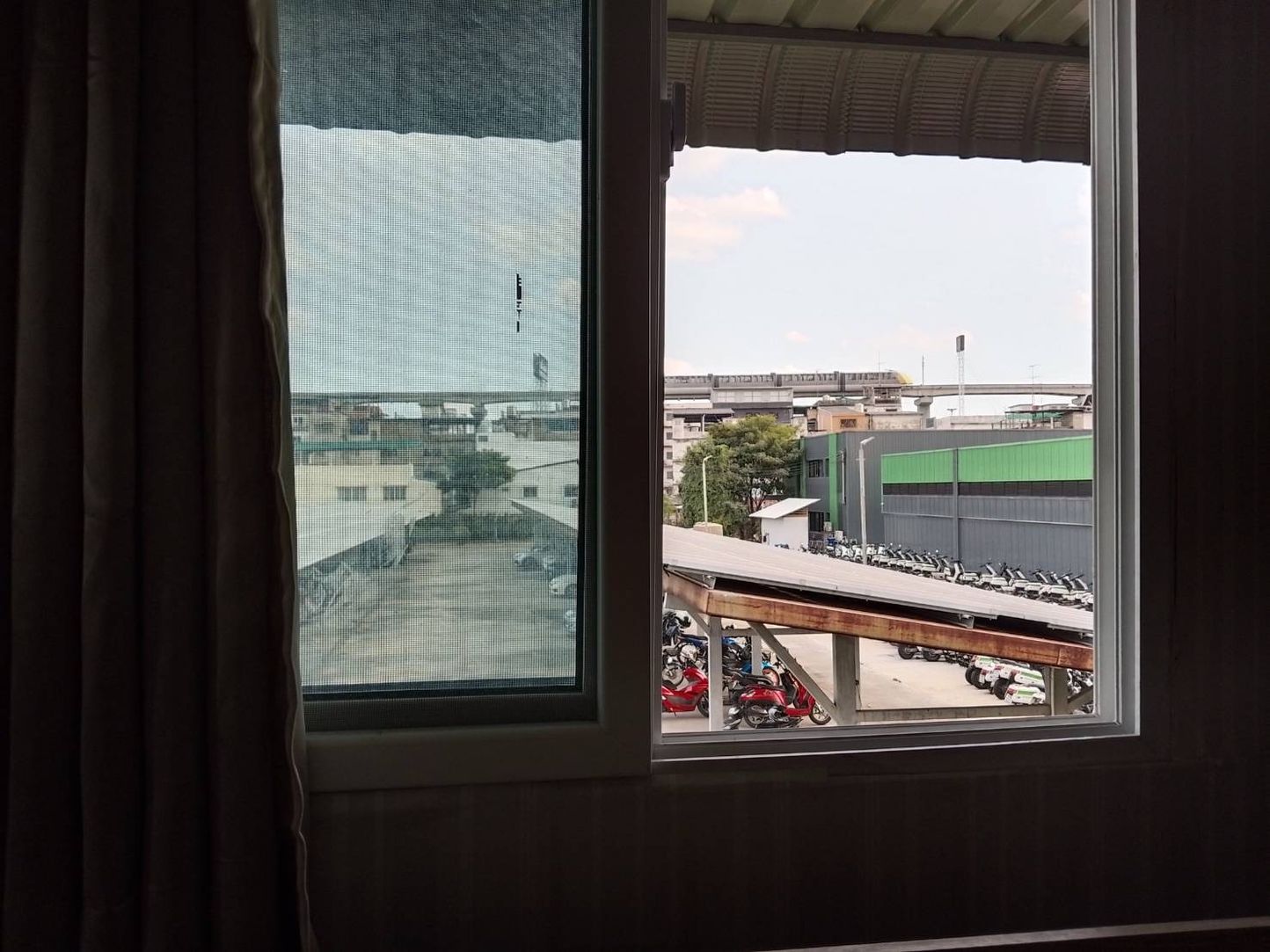 ประกาศฟรี! ซื้อ-ขาย-เช่า คอนโด บ้าน ทาวน์โฮม ที่ดิน และพื้นที่เชิงพาณิชย์ทั่วประเทศไทย ทุกทำเล ทุกงบประมาณ ไม่มีค่าใช้จ่าย ลงง่าย ขายไว เข้าถึงผู้ซื้อโดยตรง 5 316232pic4.jpg