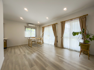 ประกาศฟรี! ซื้อ-ขาย-เช่า คอนโด บ้าน ทาวน์โฮม ที่ดิน และพื้นที่เชิงพาณิชย์ทั่วประเทศไทย ทุกทำเล ทุกงบประมาณ ไม่มีค่าใช้จ่าย ลงง่าย ขายไว เข้าถึงผู้ซื้อโดยตรง 3 255486pic2.jpg