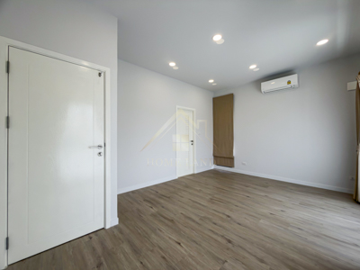 ประกาศฟรี! ซื้อ-ขาย-เช่า คอนโด บ้าน ทาวน์โฮม ที่ดิน และพื้นที่เชิงพาณิชย์ทั่วประเทศไทย ทุกทำเล ทุกงบประมาณ ไม่มีค่าใช้จ่าย ลงง่าย ขายไว เข้าถึงผู้ซื้อโดยตรง 5 255486pic4.jpg