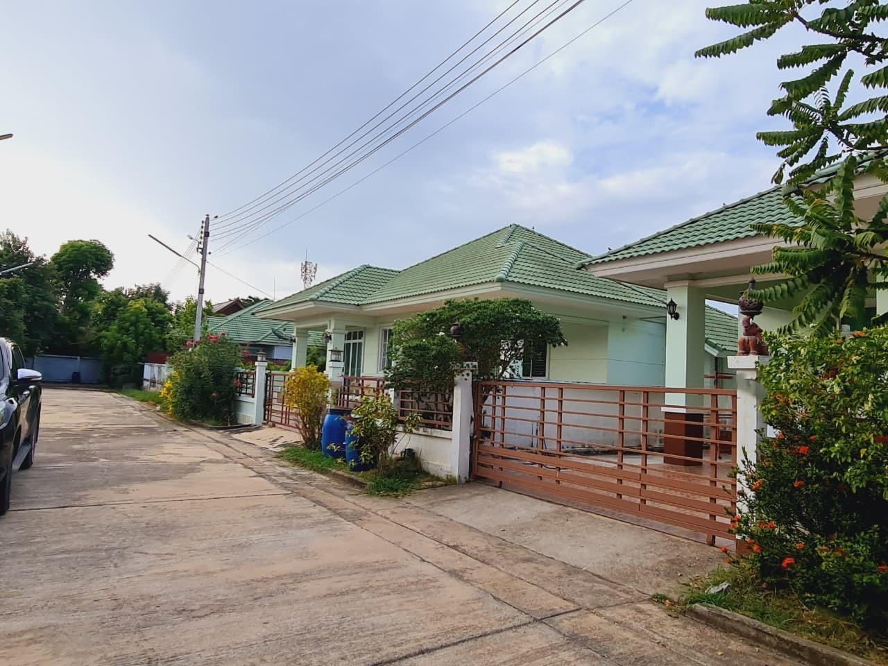 ประกาศฟรี! ซื้อ-ขาย-เช่า คอนโด บ้าน ทาวน์โฮม ที่ดิน และพื้นที่เชิงพาณิชย์ทั่วประเทศไทย ทุกทำเล ทุกงบประมาณ ไม่มีค่าใช้จ่าย ลงง่าย ขายไว เข้าถึงผู้ซื้อโดยตรง 3 254451pic2.jpg