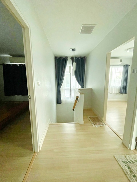 ประกาศฟรี! ซื้อ-ขาย-เช่า คอนโด บ้าน ทาวน์โฮม ที่ดิน และพื้นที่เชิงพาณิชย์ทั่วประเทศไทย ทุกทำเล ทุกงบประมาณ ไม่มีค่าใช้จ่าย ลงง่าย ขายไว เข้าถึงผู้ซื้อโดยตรง 5 255389pic4.jpg