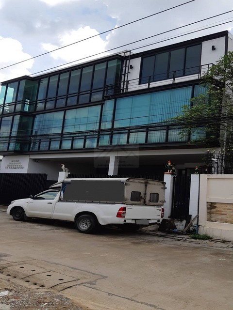 ประกาศฟรี! ซื้อ-ขาย-เช่า คอนโด บ้าน ทาวน์โฮม ที่ดิน และพื้นที่เชิงพาณิชย์ทั่วประเทศไทย ทุกทำเล ทุกงบประมาณ ไม่มีค่าใช้จ่าย ลงง่าย ขายไว เข้าถึงผู้ซื้อโดยตรง 4 507779pic3.jpg