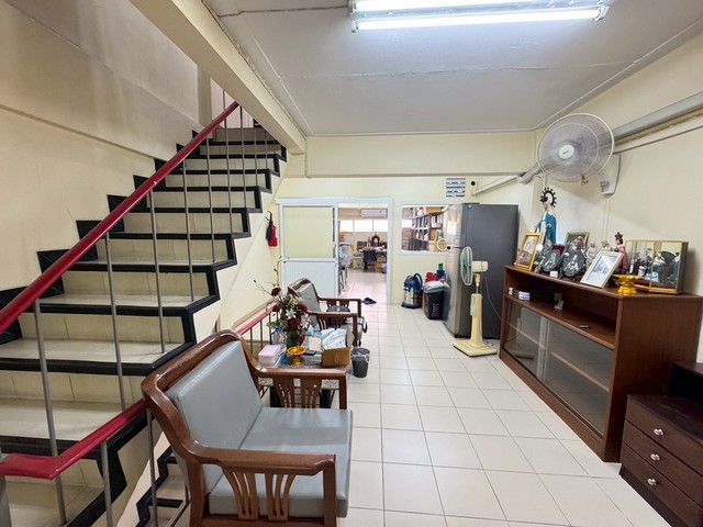 ประกาศฟรี! ซื้อ-ขาย-เช่า คอนโด บ้าน ทาวน์โฮม ที่ดิน และพื้นที่เชิงพาณิชย์ทั่วประเทศไทย ทุกทำเล ทุกงบประมาณ ไม่มีค่าใช้จ่าย ลงง่าย ขายไว เข้าถึงผู้ซื้อโดยตรง 5 316283pic4.jpg