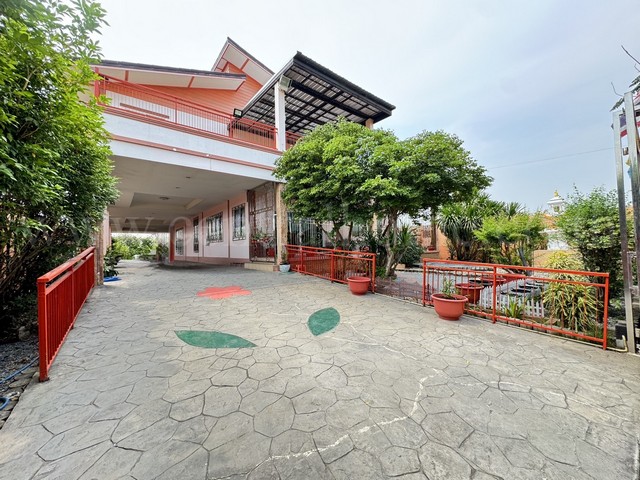 ประกาศฟรี! ซื้อ-ขาย-เช่า คอนโด บ้าน ทาวน์โฮม ที่ดิน และพื้นที่เชิงพาณิชย์ทั่วประเทศไทย ทุกทำเล ทุกงบประมาณ ไม่มีค่าใช้จ่าย ลงง่าย ขายไว เข้าถึงผู้ซื้อโดยตรง 3 294188pic2.jpg