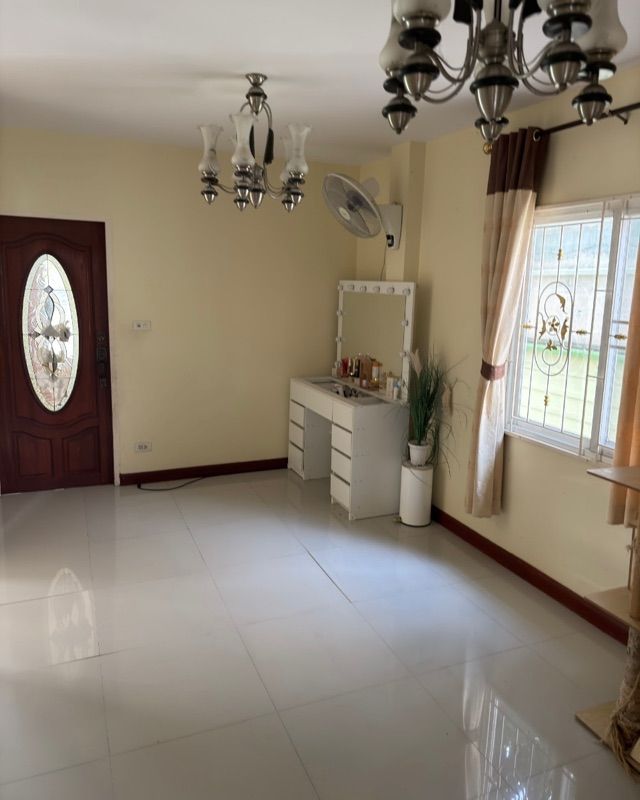 ประกาศฟรี! ซื้อ-ขาย-เช่า คอนโด บ้าน ทาวน์โฮม ที่ดิน และพื้นที่เชิงพาณิชย์ทั่วประเทศไทย ทุกทำเล ทุกงบประมาณ ไม่มีค่าใช้จ่าย ลงง่าย ขายไว เข้าถึงผู้ซื้อโดยตรง 4 316314pic3.jpg