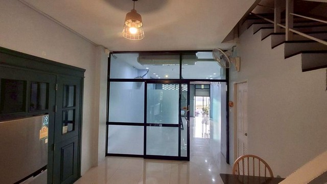 ประกาศฟรี! ซื้อ-ขาย-เช่า คอนโด บ้าน ทาวน์โฮม ที่ดิน และพื้นที่เชิงพาณิชย์ทั่วประเทศไทย ทุกทำเล ทุกงบประมาณ ไม่มีค่าใช้จ่าย ลงง่าย ขายไว เข้าถึงผู้ซื้อโดยตรง 4 298062pic3.jpg