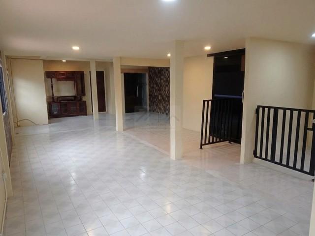 ประกาศฟรี! ซื้อ-ขาย-เช่า คอนโด บ้าน ทาวน์โฮม ที่ดิน และพื้นที่เชิงพาณิชย์ทั่วประเทศไทย ทุกทำเล ทุกงบประมาณ ไม่มีค่าใช้จ่าย ลงง่าย ขายไว เข้าถึงผู้ซื้อโดยตรง 5 516334pic4.jpg