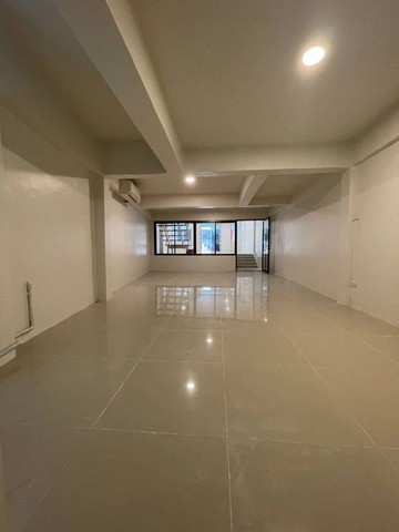 ประกาศฟรี! ซื้อ-ขาย-เช่า คอนโด บ้าน ทาวน์โฮม ที่ดิน และพื้นที่เชิงพาณิชย์ทั่วประเทศไทย ทุกทำเล ทุกงบประมาณ ไม่มีค่าใช้จ่าย ลงง่าย ขายไว เข้าถึงผู้ซื้อโดยตรง 5 430856pic4.jpg