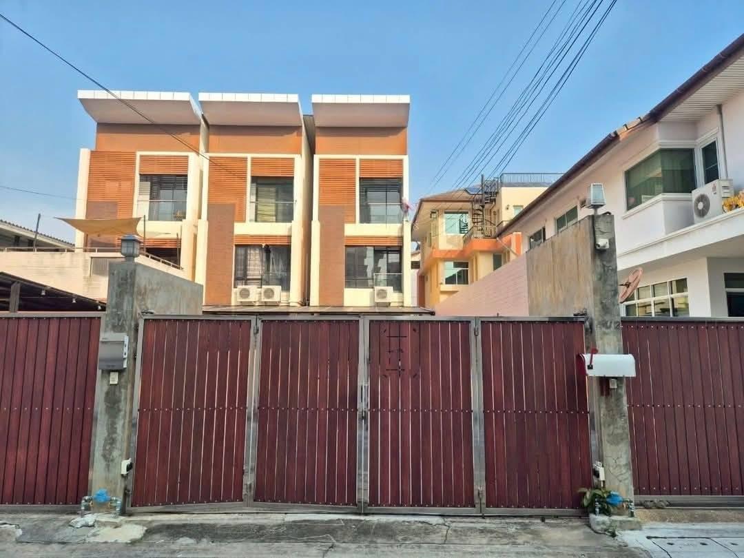 ประกาศฟรี! ซื้อ-ขาย-เช่า คอนโด บ้าน ทาวน์โฮม ที่ดิน และพื้นที่เชิงพาณิชย์ทั่วประเทศไทย ทุกทำเล ทุกงบประมาณ ไม่มีค่าใช้จ่าย ลงง่าย ขายไว เข้าถึงผู้ซื้อโดยตรง 2 516256pic1.jpg