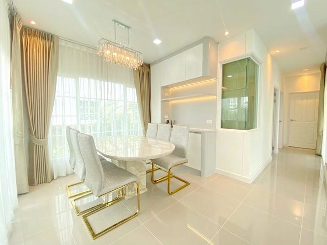 ประกาศฟรี! ซื้อ-ขาย-เช่า คอนโด บ้าน ทาวน์โฮม ที่ดิน และพื้นที่เชิงพาณิชย์ทั่วประเทศไทย ทุกทำเล ทุกงบประมาณ ไม่มีค่าใช้จ่าย ลงง่าย ขายไว เข้าถึงผู้ซื้อโดยตรง 4 316192pic3.jpg