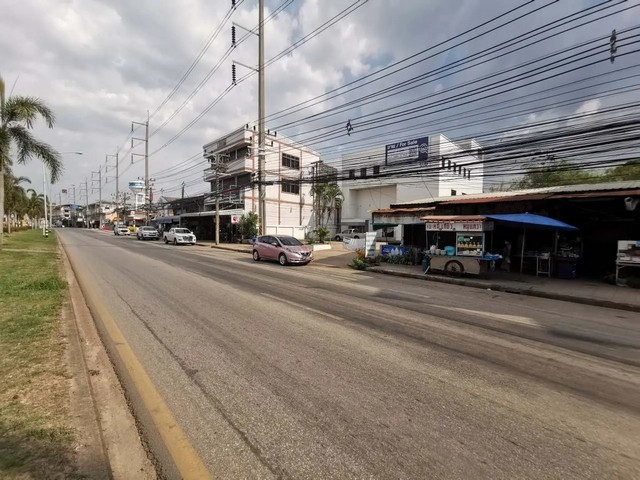 ประกาศฟรี! ซื้อ-ขาย-เช่า คอนโด บ้าน ทาวน์โฮม ที่ดิน และพื้นที่เชิงพาณิชย์ทั่วประเทศไทย ทุกทำเล ทุกงบประมาณ ไม่มีค่าใช้จ่าย ลงง่าย ขายไว เข้าถึงผู้ซื้อโดยตรง 3 255503pic2.jpg