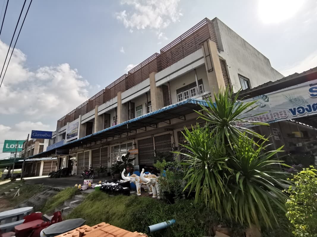 ประกาศฟรี! ซื้อ-ขาย-เช่า คอนโด บ้าน ทาวน์โฮม ที่ดิน และพื้นที่เชิงพาณิชย์ทั่วประเทศไทย ทุกทำเล ทุกงบประมาณ ไม่มีค่าใช้จ่าย ลงง่าย ขายไว เข้าถึงผู้ซื้อโดยตรง 4 255453pic3.jpg