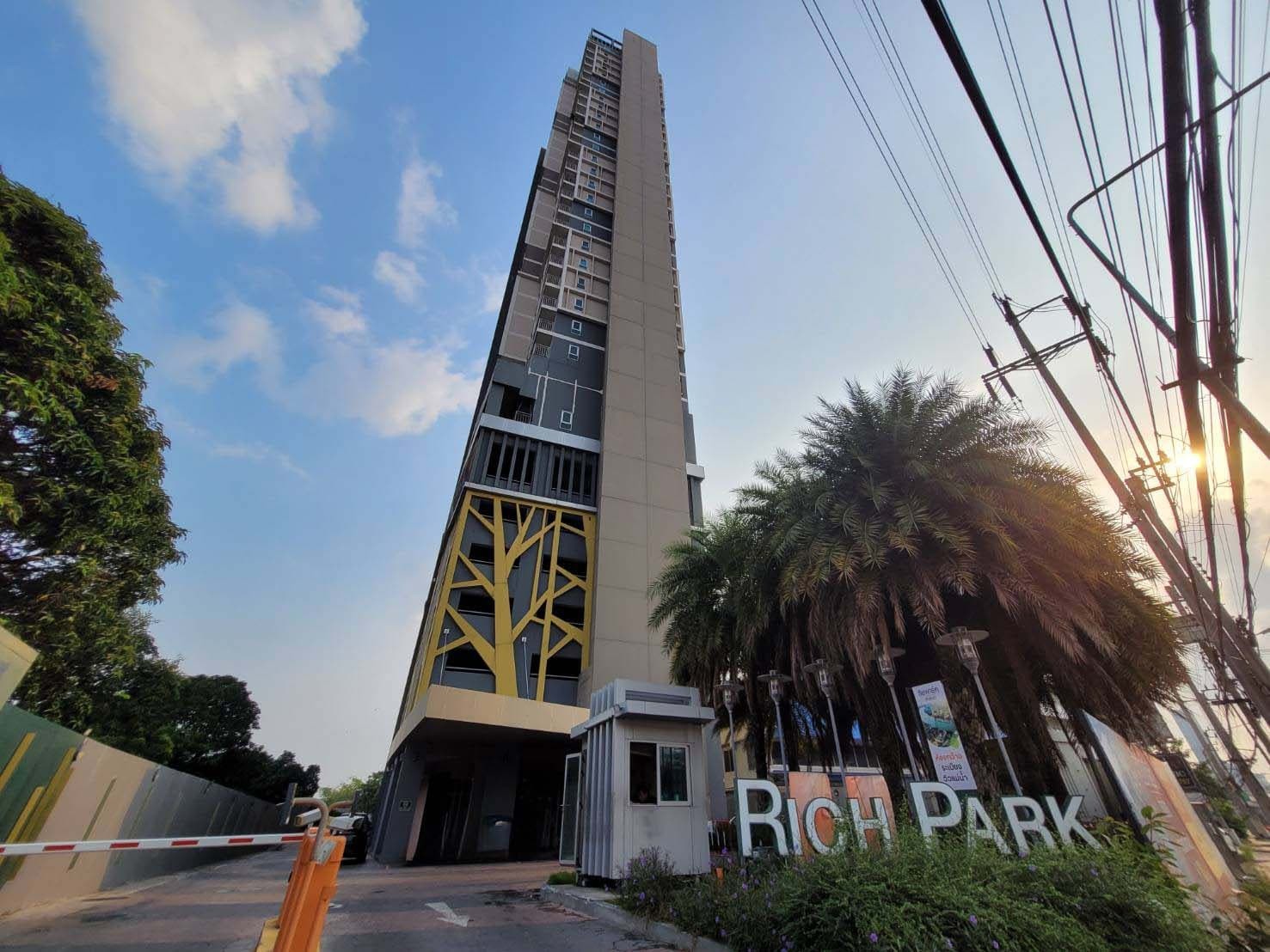 ประกาศฟรี! ซื้อ-ขาย-เช่า คอนโด บ้าน ทาวน์โฮม ที่ดิน และพื้นที่เชิงพาณิชย์ทั่วประเทศไทย ทุกทำเล ทุกงบประมาณ ไม่มีค่าใช้จ่าย ลงง่าย ขายไว เข้าถึงผู้ซื้อโดยตรง 2 255451pic1.jpg