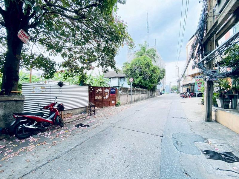 ประกาศฟรี! ซื้อ-ขาย-เช่า คอนโด บ้าน ทาวน์โฮม ที่ดิน และพื้นที่เชิงพาณิชย์ทั่วประเทศไทย ทุกทำเล ทุกงบประมาณ ไม่มีค่าใช้จ่าย ลงง่าย ขายไว เข้าถึงผู้ซื้อโดยตรง 3 316400pic2.jpg