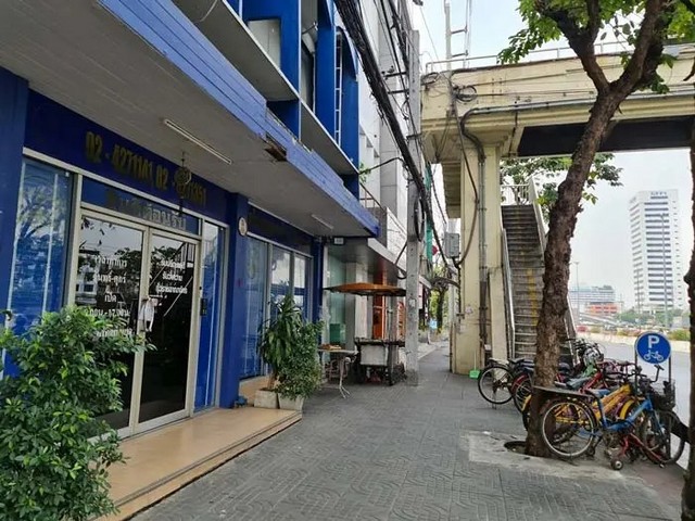 ประกาศฟรี! ซื้อ-ขาย-เช่า คอนโด บ้าน ทาวน์โฮม ที่ดิน และพื้นที่เชิงพาณิชย์ทั่วประเทศไทย ทุกทำเล ทุกงบประมาณ ไม่มีค่าใช้จ่าย ลงง่าย ขายไว เข้าถึงผู้ซื้อโดยตรง 3 255491pic2.jpg