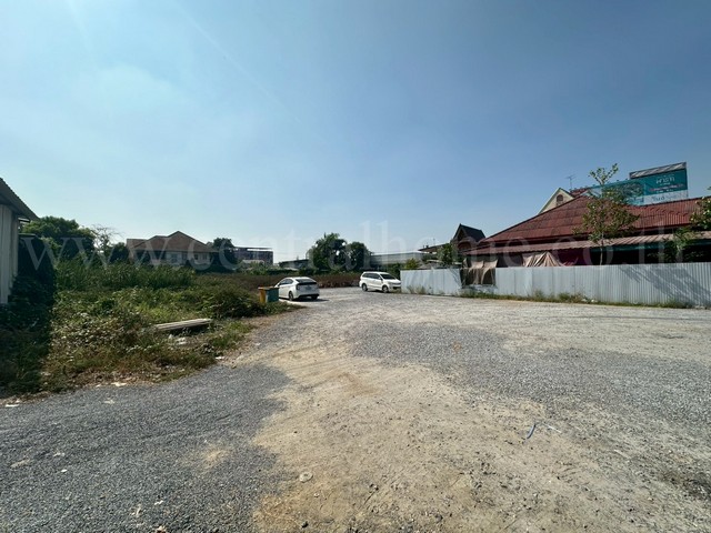 ประกาศฟรี! ซื้อ-ขาย-เช่า คอนโด บ้าน ทาวน์โฮม ที่ดิน และพื้นที่เชิงพาณิชย์ทั่วประเทศไทย ทุกทำเล ทุกงบประมาณ ไม่มีค่าใช้จ่าย ลงง่าย ขายไว เข้าถึงผู้ซื้อโดยตรง 5 294211pic4.jpg