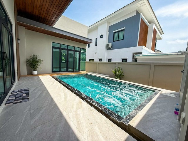 ประกาศฟรี! ซื้อ-ขาย-เช่า คอนโด บ้าน ทาวน์โฮม ที่ดิน และพื้นที่เชิงพาณิชย์ทั่วประเทศไทย ทุกทำเล ทุกงบประมาณ ไม่มีค่าใช้จ่าย ลงง่าย ขายไว เข้าถึงผู้ซื้อโดยตรง 3 298229pic2.jpg