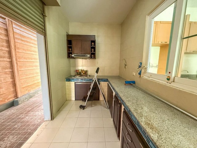 ประกาศฟรี! ซื้อ-ขาย-เช่า คอนโด บ้าน ทาวน์โฮม ที่ดิน และพื้นที่เชิงพาณิชย์ทั่วประเทศไทย ทุกทำเล ทุกงบประมาณ ไม่มีค่าใช้จ่าย ลงง่าย ขายไว เข้าถึงผู้ซื้อโดยตรง 5 298207pic4.jpg