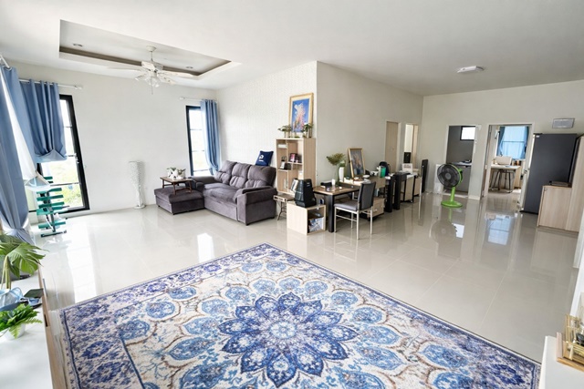 ประกาศฟรี! ซื้อ-ขาย-เช่า คอนโด บ้าน ทาวน์โฮม ที่ดิน และพื้นที่เชิงพาณิชย์ทั่วประเทศไทย ทุกทำเล ทุกงบประมาณ ไม่มีค่าใช้จ่าย ลงง่าย ขายไว เข้าถึงผู้ซื้อโดยตรง 5 316475pic4.jpg