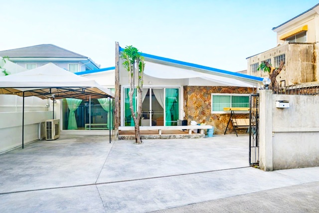 ประกาศฟรี! ซื้อ-ขาย-เช่า คอนโด บ้าน ทาวน์โฮม ที่ดิน และพื้นที่เชิงพาณิชย์ทั่วประเทศไทย ทุกทำเล ทุกงบประมาณ ไม่มีค่าใช้จ่าย ลงง่าย ขายไว เข้าถึงผู้ซื้อโดยตรง 2 316371pic1.jpg