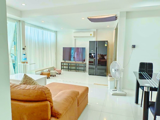 ประกาศฟรี! ซื้อ-ขาย-เช่า คอนโด บ้าน ทาวน์โฮม ที่ดิน และพื้นที่เชิงพาณิชย์ทั่วประเทศไทย ทุกทำเล ทุกงบประมาณ ไม่มีค่าใช้จ่าย ลงง่าย ขายไว เข้าถึงผู้ซื้อโดยตรง 3 316371pic2.jpg