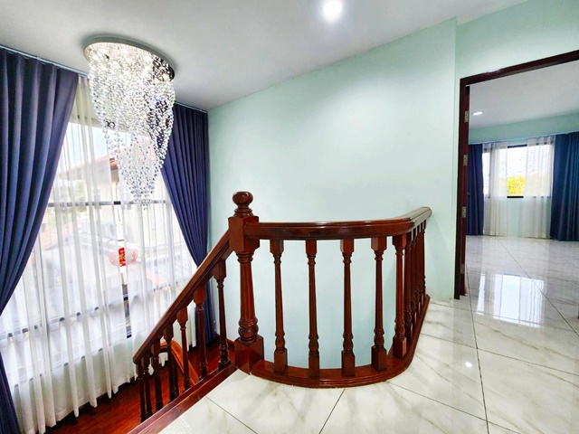 ประกาศฟรี! ซื้อ-ขาย-เช่า คอนโด บ้าน ทาวน์โฮม ที่ดิน และพื้นที่เชิงพาณิชย์ทั่วประเทศไทย ทุกทำเล ทุกงบประมาณ ไม่มีค่าใช้จ่าย ลงง่าย ขายไว เข้าถึงผู้ซื้อโดยตรง 5 316368pic4.jpg