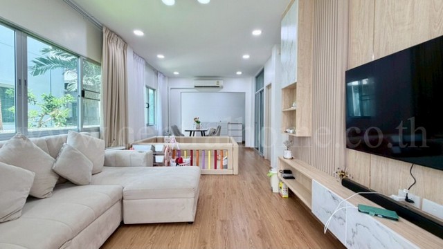 ประกาศฟรี! ซื้อ-ขาย-เช่า คอนโด บ้าน ทาวน์โฮม ที่ดิน และพื้นที่เชิงพาณิชย์ทั่วประเทศไทย ทุกทำเล ทุกงบประมาณ ไม่มีค่าใช้จ่าย ลงง่าย ขายไว เข้าถึงผู้ซื้อโดยตรง 5 255687pic4.jpg