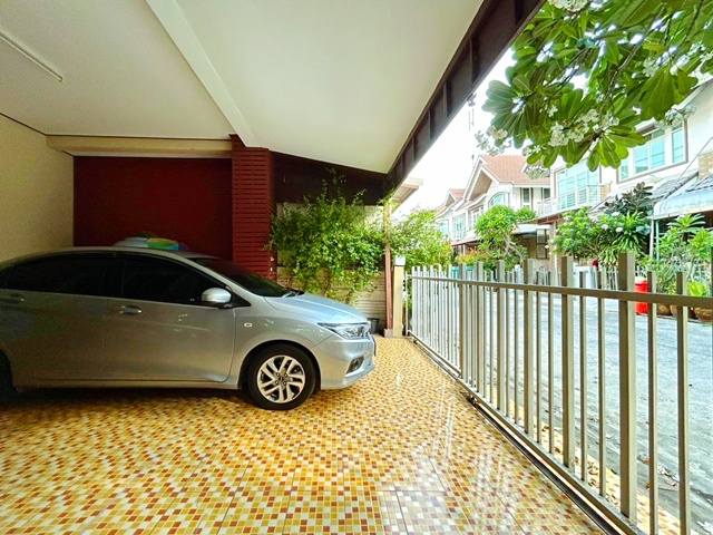 ประกาศฟรี! ซื้อ-ขาย-เช่า คอนโด บ้าน ทาวน์โฮม ที่ดิน และพื้นที่เชิงพาณิชย์ทั่วประเทศไทย ทุกทำเล ทุกงบประมาณ ไม่มีค่าใช้จ่าย ลงง่าย ขายไว เข้าถึงผู้ซื้อโดยตรง 4 255800pic3.jpg