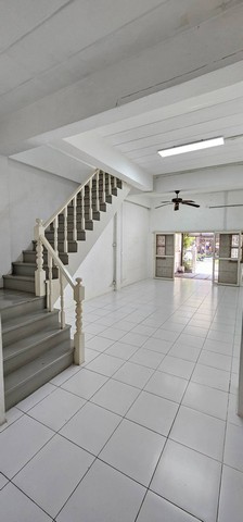 ประกาศฟรี! ซื้อ-ขาย-เช่า คอนโด บ้าน ทาวน์โฮม ที่ดิน และพื้นที่เชิงพาณิชย์ทั่วประเทศไทย ทุกทำเล ทุกงบประมาณ ไม่มีค่าใช้จ่าย ลงง่าย ขายไว เข้าถึงผู้ซื้อโดยตรง 5 516686pic4.jpg