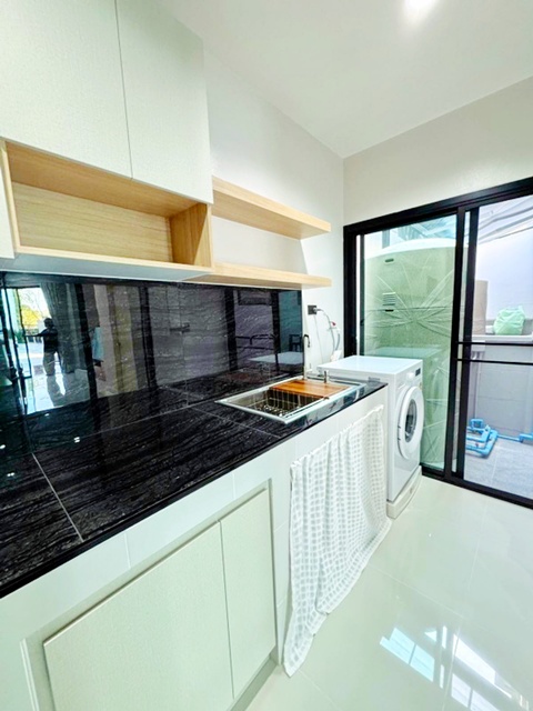 ประกาศฟรี! ซื้อ-ขาย-เช่า คอนโด บ้าน ทาวน์โฮม ที่ดิน และพื้นที่เชิงพาณิชย์ทั่วประเทศไทย ทุกทำเล ทุกงบประมาณ ไม่มีค่าใช้จ่าย ลงง่าย ขายไว เข้าถึงผู้ซื้อโดยตรง 4 255768pic3.jpg