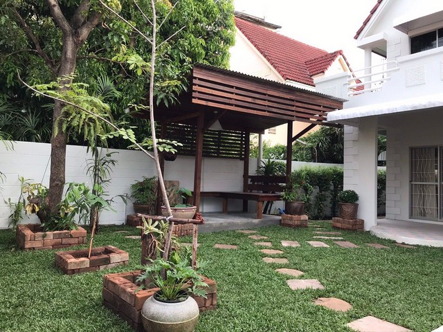 ประกาศฟรี! ซื้อ-ขาย-เช่า คอนโด บ้าน ทาวน์โฮม ที่ดิน และพื้นที่เชิงพาณิชย์ทั่วประเทศไทย ทุกทำเล ทุกงบประมาณ ไม่มีค่าใช้จ่าย ลงง่าย ขายไว เข้าถึงผู้ซื้อโดยตรง 4 516769pic3.jpg