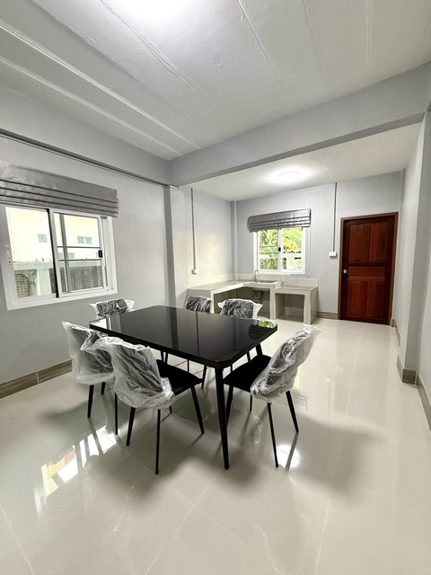 ประกาศฟรี! ซื้อ-ขาย-เช่า คอนโด บ้าน ทาวน์โฮม ที่ดิน และพื้นที่เชิงพาณิชย์ทั่วประเทศไทย ทุกทำเล ทุกงบประมาณ ไม่มีค่าใช้จ่าย ลงง่าย ขายไว เข้าถึงผู้ซื้อโดยตรง 5 516678pic4.jpg