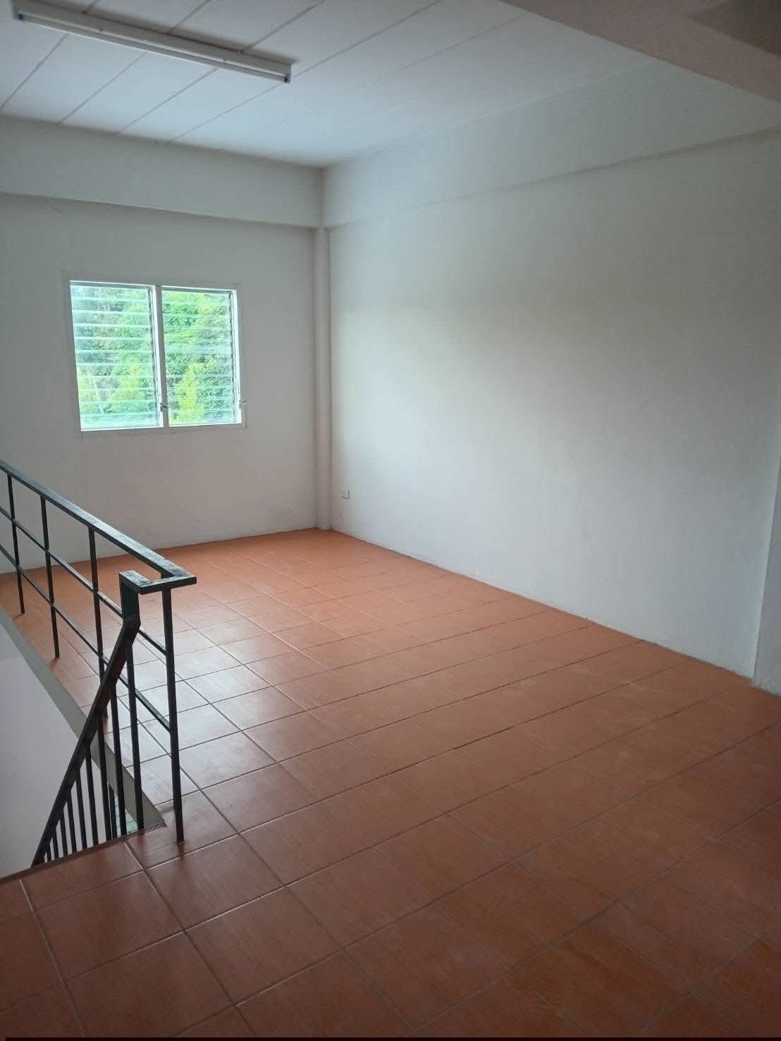 ประกาศฟรี! ซื้อ-ขาย-เช่า คอนโด บ้าน ทาวน์โฮม ที่ดิน และพื้นที่เชิงพาณิชย์ทั่วประเทศไทย ทุกทำเล ทุกงบประมาณ ไม่มีค่าใช้จ่าย ลงง่าย ขายไว เข้าถึงผู้ซื้อโดยตรง 5 316554pic4.jpg