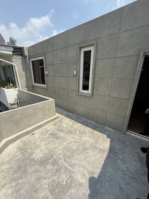 ประกาศฟรี! ซื้อ-ขาย-เช่า คอนโด บ้าน ทาวน์โฮม ที่ดิน และพื้นที่เชิงพาณิชย์ทั่วประเทศไทย ทุกทำเล ทุกงบประมาณ ไม่มีค่าใช้จ่าย ลงง่าย ขายไว เข้าถึงผู้ซื้อโดยตรง 4 515129pic3.jpg