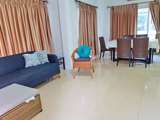 ประกาศฟรี! ซื้อ-ขาย-เช่า คอนโด บ้าน ทาวน์โฮม ที่ดิน และพื้นที่เชิงพาณิชย์ทั่วประเทศไทย ทุกทำเล ทุกงบประมาณ ไม่มีค่าใช้จ่าย ลงง่าย ขายไว เข้าถึงผู้ซื้อโดยตรง 5 255803pic4.jpg