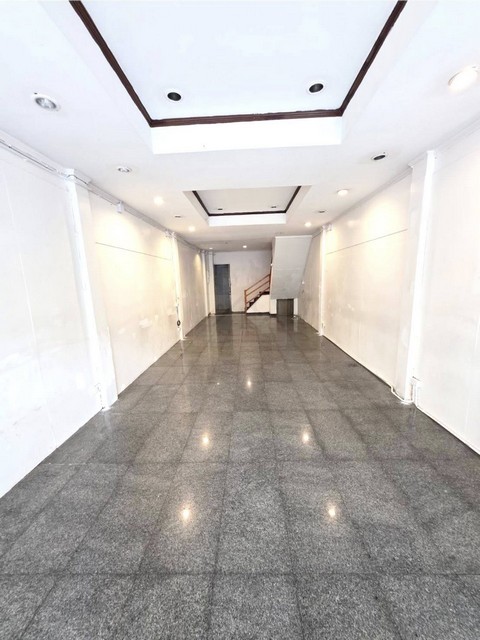 ประกาศฟรี! ซื้อ-ขาย-เช่า คอนโด บ้าน ทาวน์โฮม ที่ดิน และพื้นที่เชิงพาณิชย์ทั่วประเทศไทย ทุกทำเล ทุกงบประมาณ ไม่มีค่าใช้จ่าย ลงง่าย ขายไว เข้าถึงผู้ซื้อโดยตรง 3 500634pic2.jpg